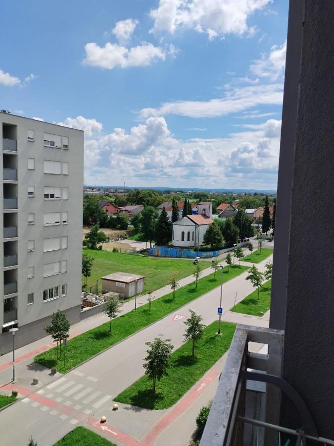 Apartment City